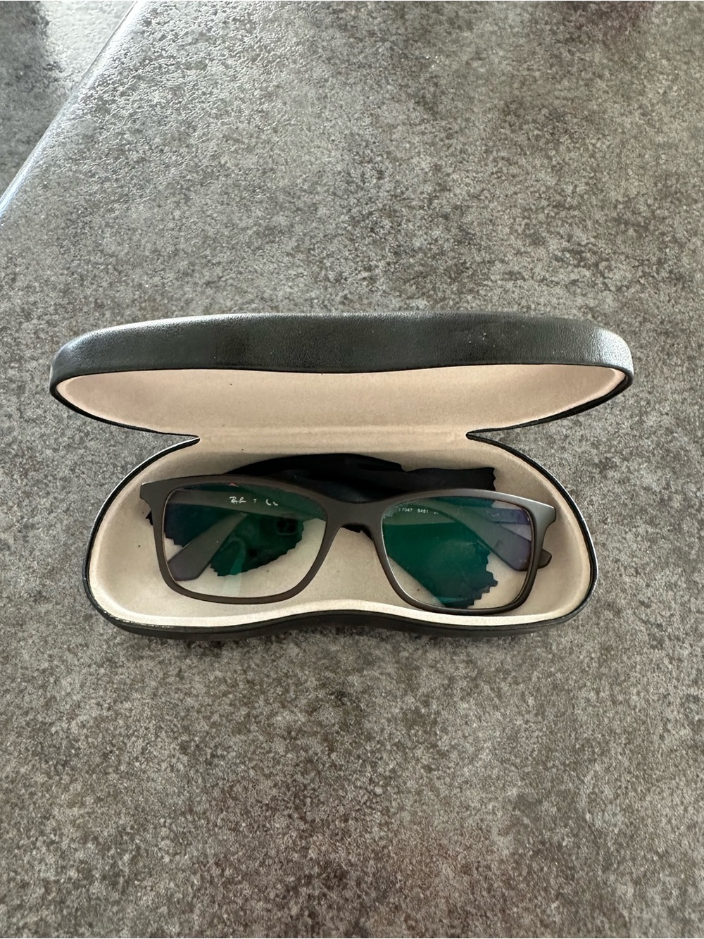 Ray-Ban Brown frame no perception glasses unisex